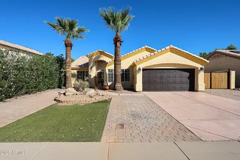 8524 W Lewis Ave, Phoenix, AZ 85037