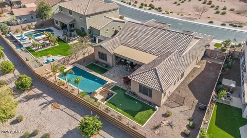Exterior - 2928 E Palm St, Mesa, AZ 85213 photo 3 of 11