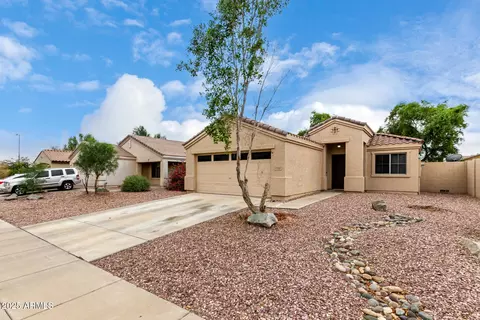 17433 W Ventura St, Surprise, AZ 85388