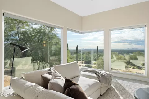 5950 E Restin Rd, Cave Creek, AZ 85331