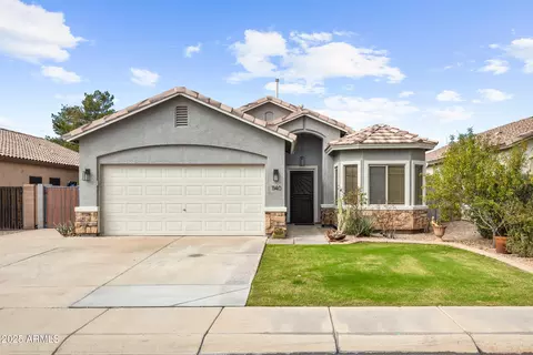 1140 S Rockwell St, Gilbert, AZ 85296
