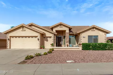 2740 S Teakwood Cir, Mesa, AZ 85209