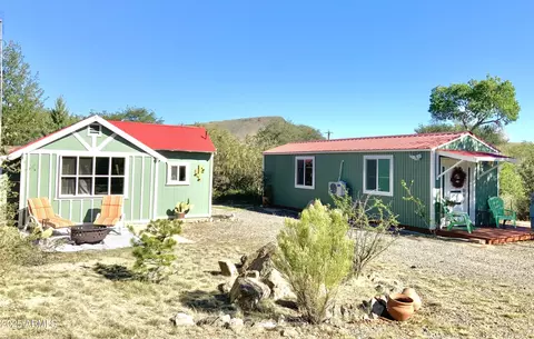 22713 S Lakewood Dr, Yarnell, AZ 85362