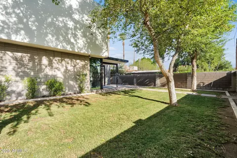 Exterior - 4727 E Montecito Ave, Phoenix, AZ 85018 photo 17 of 38