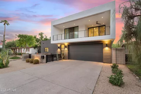 Exterior - 4727 E Montecito Ave, Phoenix, AZ 85018 photo 5 of 38