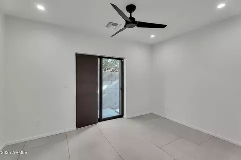 Bedroom - 4727 E Montecito Ave, Phoenix, AZ 85018 photo 6 of 6