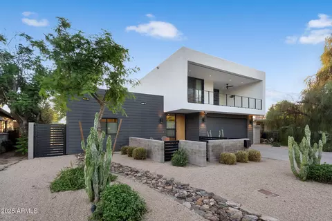 Exterior - 4727 E Montecito Ave, Phoenix, AZ 85018 photo 9 of 38