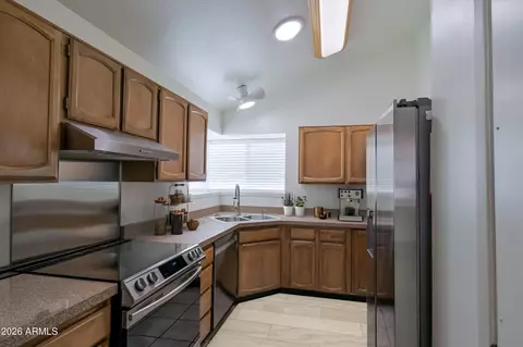 Kitchen - 441 E Topeka Dr, Phoenix, AZ 85024 photo 2 of 2