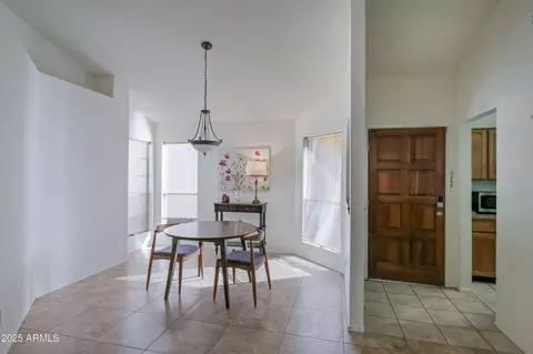 Dining - 441 E Topeka Dr, Phoenix, AZ 85024 photo 1 of 2