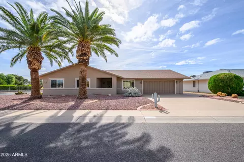 10701 W Willowbrook Dr, Sun City, AZ 85373