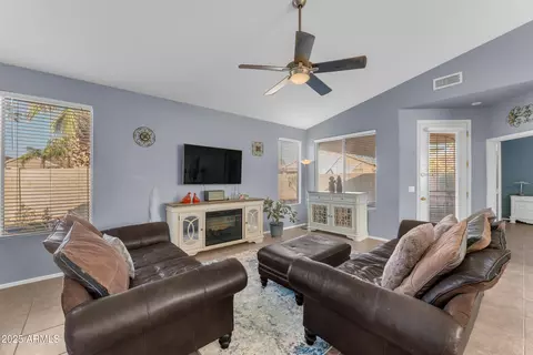 1157 E Temple Ct, Gilbert, AZ 85296 photo 13
