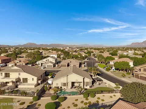 View/Area - 9831 E Lompoc Ave, Mesa, AZ 85209 photo 4 of 6