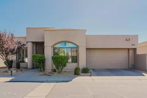 Exterior - 719 W Townley Ave, Phoenix, AZ 85021 photo 5 of 8