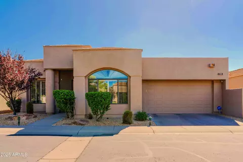 Exterior - 719 W Townley Ave, Phoenix, AZ 85021 photo 1 of 8