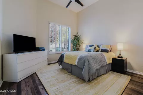 Bedroom - 719 W Townley Ave, Phoenix, AZ 85021 photo 4 of 4