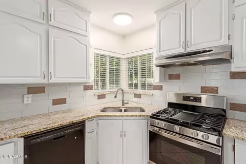 Kitchen - 1702 W Heatherbrae Dr, Phoenix, AZ 85015 photo 3 of 3