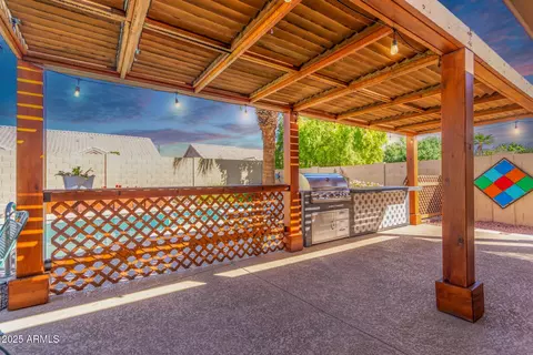 Exterior - 4026 E Summerhaven Dr, Phoenix, AZ 85044 photo 15 of 16