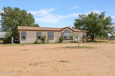 24975 N Naples St, Paulden, AZ 86334