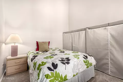 Bedroom - 1633 E Lakeside Dr #161, Gilbert, AZ 85234 photo 4 of 5