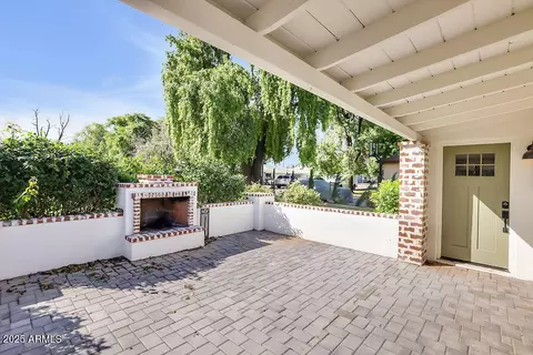 Exterior - 4102 E Pinchot Ave, Phoenix, AZ 85018 photo 1 of 5