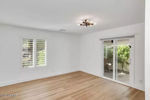 Living - 4102 E Pinchot Ave, Phoenix, AZ 85018 photo 3 of 3