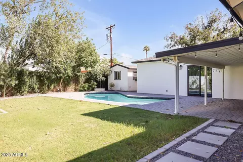 Exterior - 4102 E Pinchot Ave, Phoenix, AZ 85018 photo 2 of 5