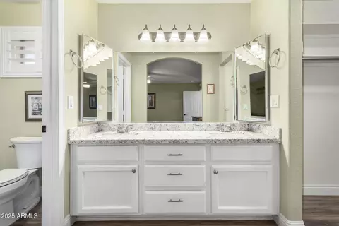 Bath - 11537 E Lobo Ave, Mesa, AZ 85209 photo 1 of 3