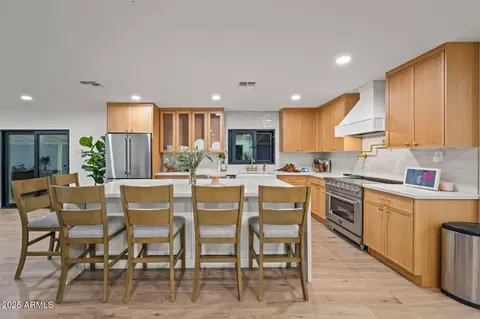 7519 W Banff Ln, Peoria, AZ 85381