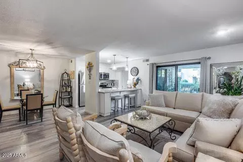 9275 E Mission Ln #104, Scottsdale, AZ 85258