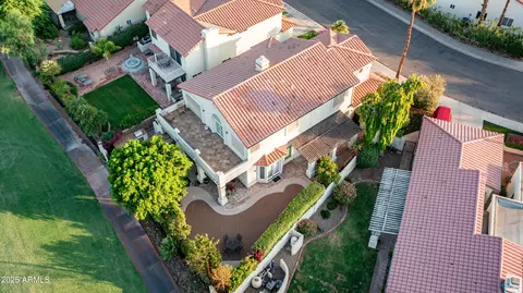 View/Area - 5019 E La Mirada Way, Phoenix, AZ 85044 photo 8 of 11