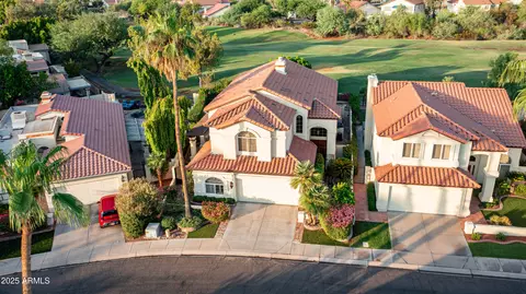 View/Area - 5019 E La Mirada Way, Phoenix, AZ 85044 photo 9 of 11