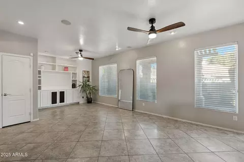 Living - 5019 E La Mirada Way, Phoenix, AZ 85044 photo 3 of 3