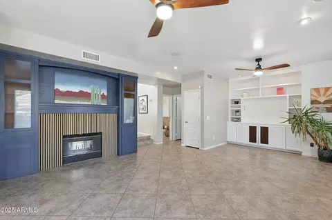 Living - 5019 E La Mirada Way, Phoenix, AZ 85044 photo 1 of 3