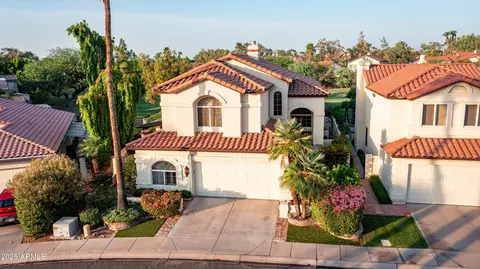 View/Area - 5019 E La Mirada Way, Phoenix, AZ 85044 photo 10 of 11