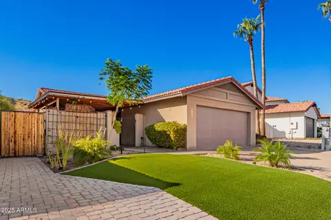 9802 S 44th St, Phoenix, AZ 85044 photo 4