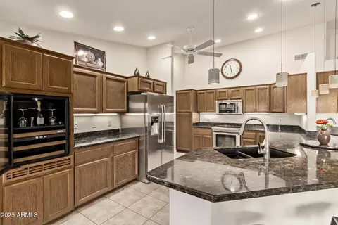 Kitchen - 11328 E Mendoza Ave, Mesa, AZ 85209 photo 5 of 6