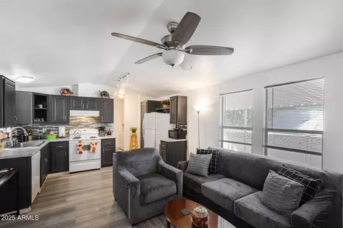 1635 E Libby St, Phoenix, AZ 85022