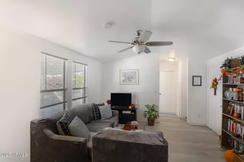 1635 E Libby St, Phoenix, AZ 85022 photo 3