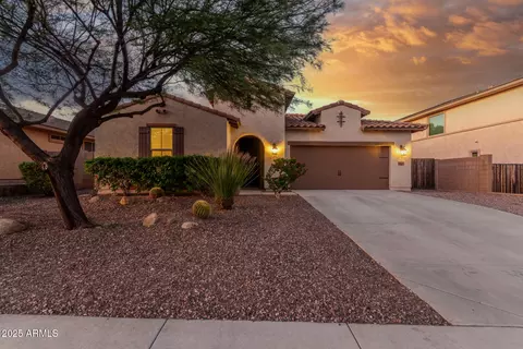 3740 W Aracely Dr, New River, AZ 85087