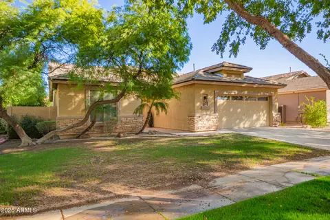3544 E Lexington Ct, Gilbert, AZ 85234 photo 2