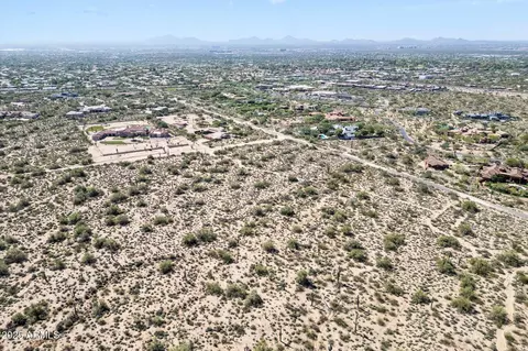 9250 E Mariposa Grande Dr #2, Scottsdale, AZ 85255