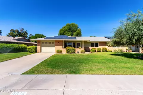 9814 W Gulf Hills Dr, Sun City, AZ 85351