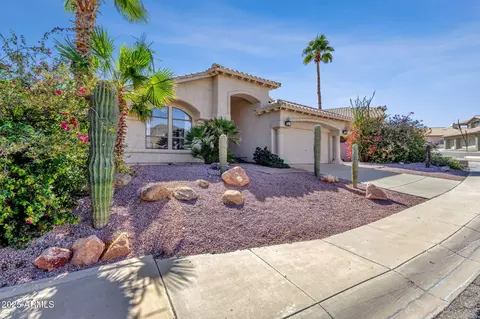 621 E Goldenrod St, Phoenix, AZ 85048