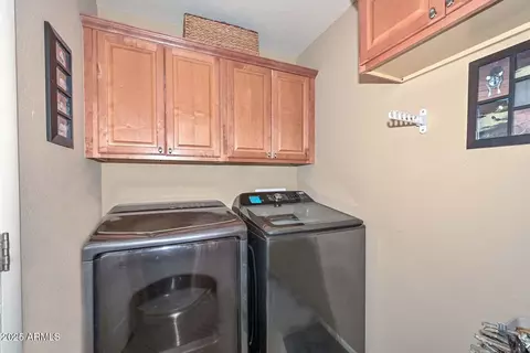 4530 E Sharon Dr, Phoenix, AZ 85032 photo 12