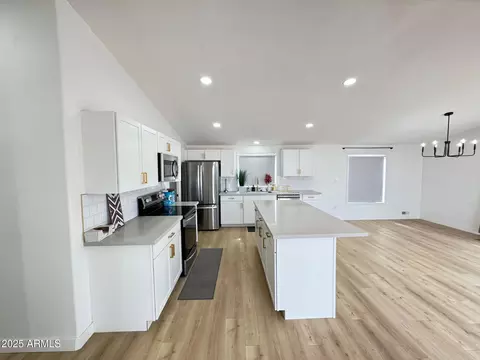 1835 E 20th Ave, Apache Junction, AZ 85119 photo 10