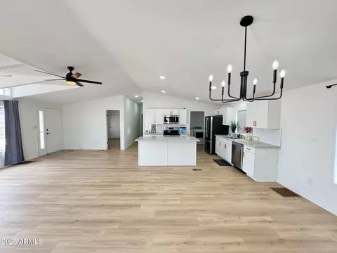 1835 E 20th Ave, Apache Junction, AZ 85119 photo 8
