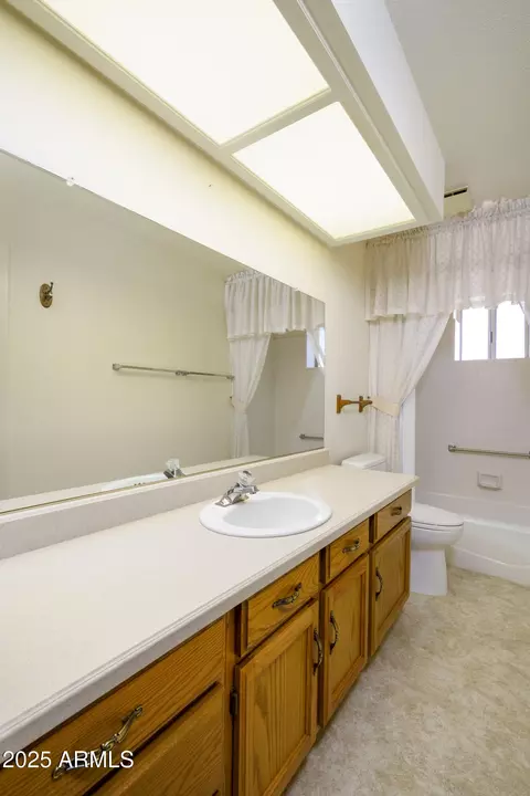 Bath - 8218 E Kilarea Ave, Mesa, AZ 85209 photo 2 of 2