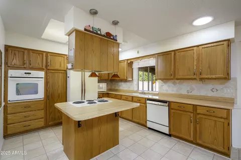 Kitchen - 8218 E Kilarea Ave, Mesa, AZ 85209 photo 1 of 1