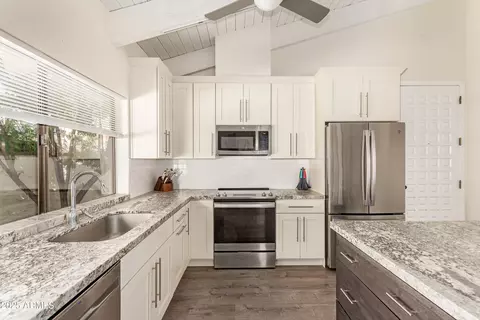 5522 N 71st St, Paradise Valley, AZ 85253