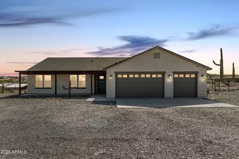 3925 W Moon Dust Trl, Queen Creek, AZ 85142